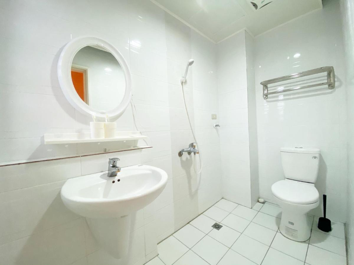 Fengjia Jyl Apartamento Taichung Exterior foto